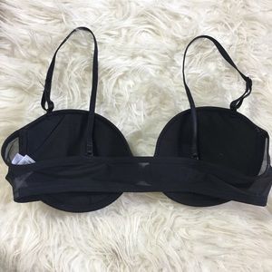 Wacoal Intimates & Sleepwear - Wacoal front clasp black bra Sz 34B Wacoal Intimates & Sleepwear - Wacoal front clasp black bra Sz 34B